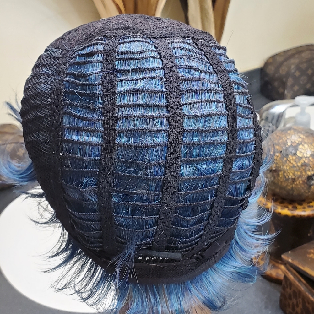 Blue Envy Short Synthetic Wig - Picture 7 of 7